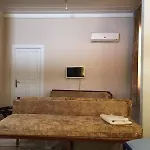 فندق Antique House