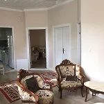 Antique House فندق