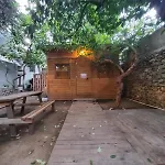 Antique House *
