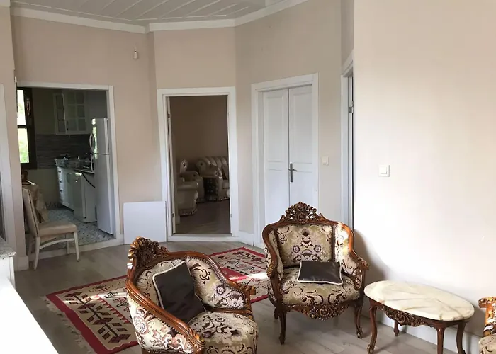 Antique House Hotel