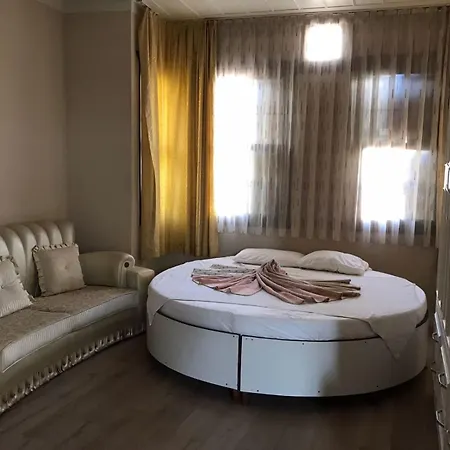 Antique House * 安塔利亚