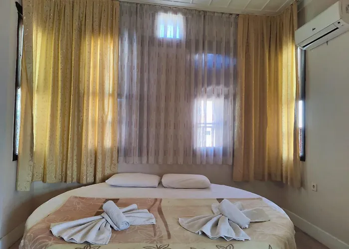 Hotel Antique House Antalya